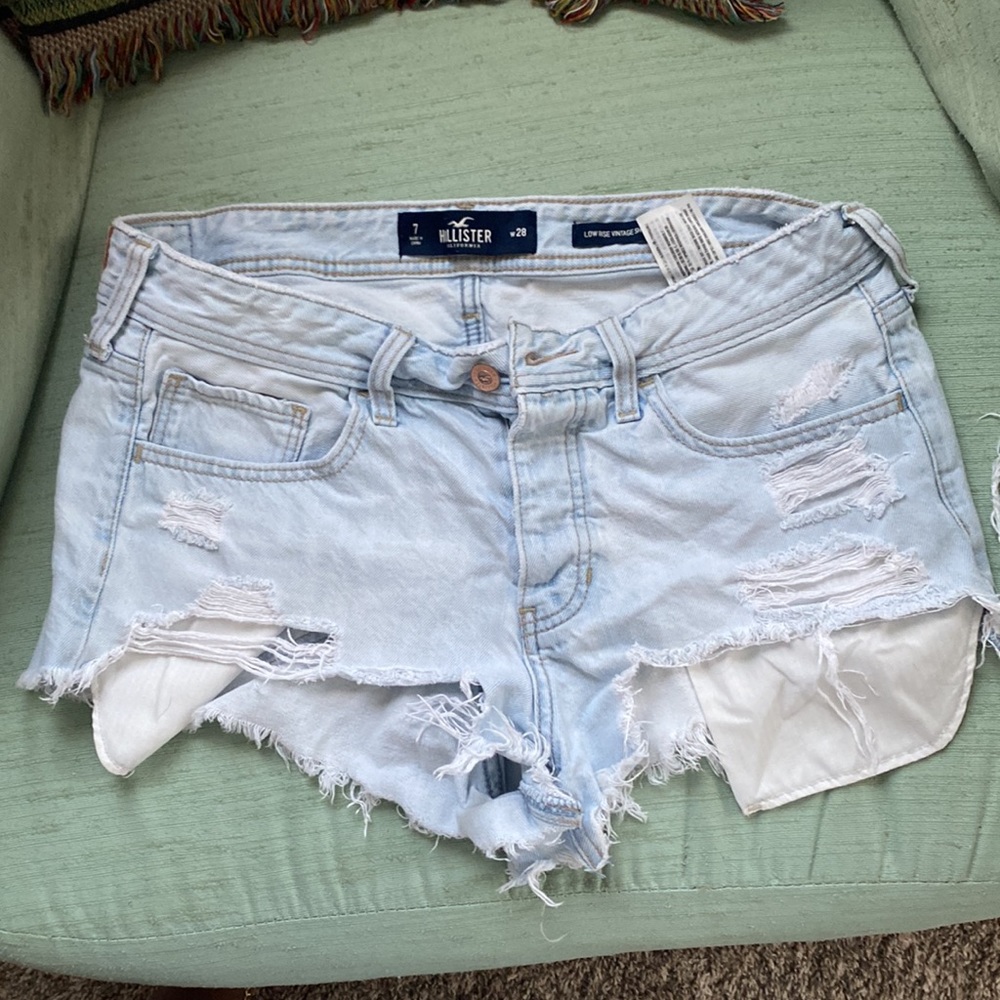 Hollister Jean Short - Picture 3 of 4